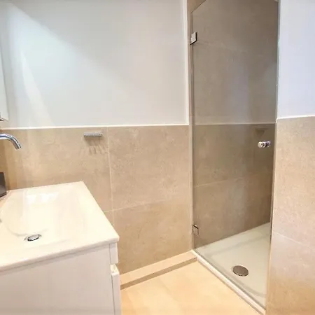 - Haus G, App 0g0712 شقة