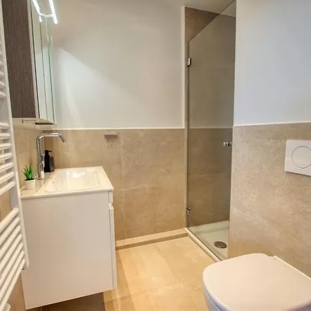- Haus G, App 0g0712 * هايليغنهافن